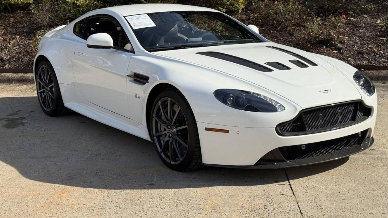 ASTON MARTIN V12 VANTAGE 2017 SCFEKBNR6HGS02977 image